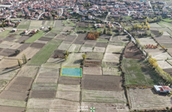 Sinanpaşa Tınaztepede 1.538 m² Yatırıma Uygun Yol Cepheli Tarla